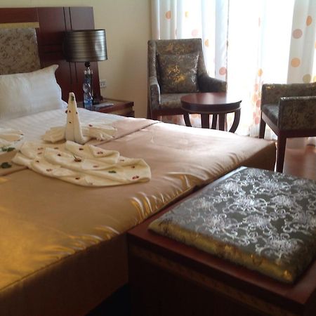 Palm Palace Hotel Μπαχρ-Νταρ Εξωτερικό φωτογραφία