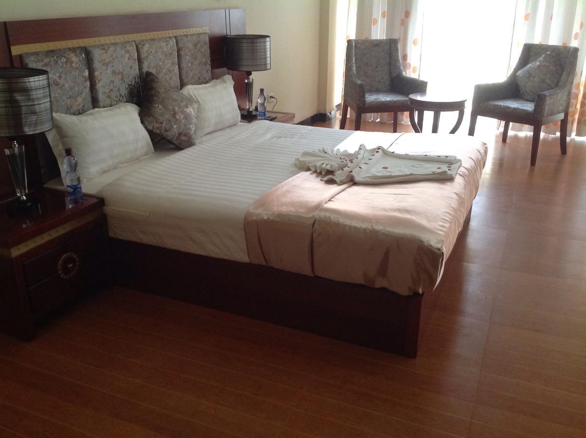 Palm Palace Hotel Μπαχρ-Νταρ Εξωτερικό φωτογραφία