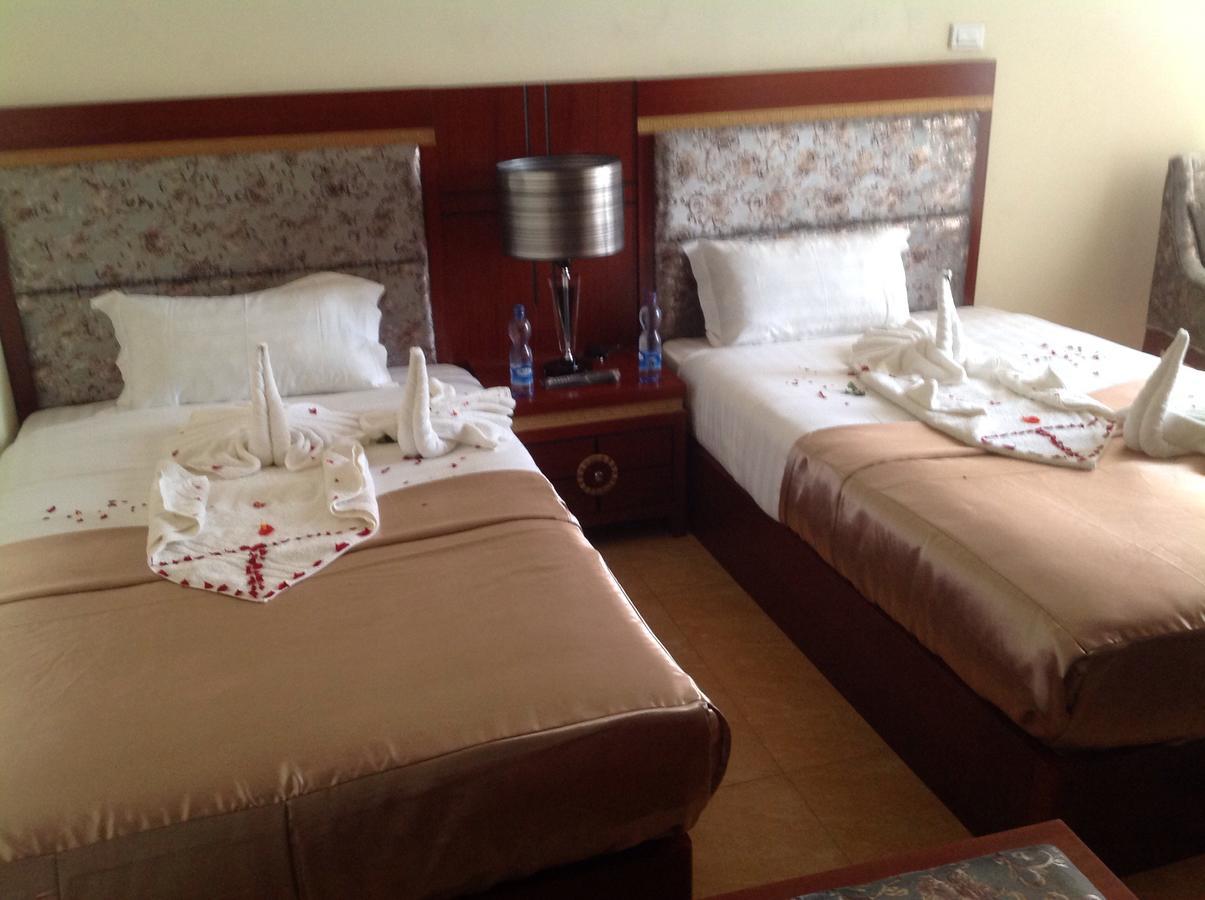 Palm Palace Hotel Μπαχρ-Νταρ Εξωτερικό φωτογραφία