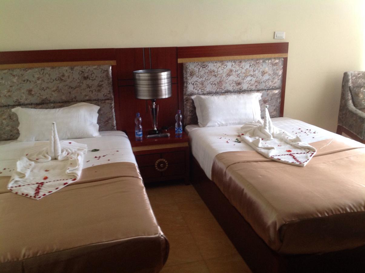 Palm Palace Hotel Μπαχρ-Νταρ Εξωτερικό φωτογραφία