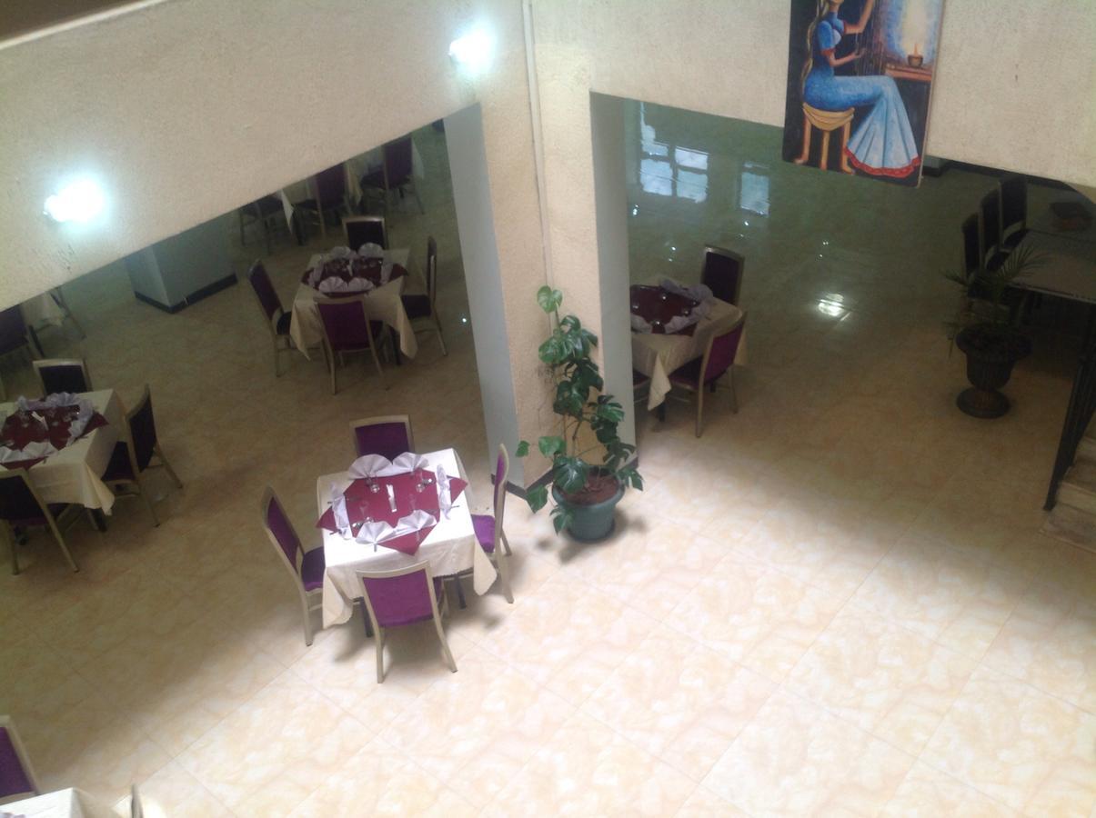 Palm Palace Hotel Μπαχρ-Νταρ Εξωτερικό φωτογραφία