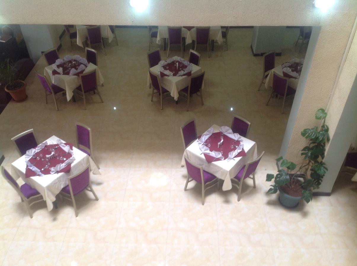 Palm Palace Hotel Μπαχρ-Νταρ Εξωτερικό φωτογραφία